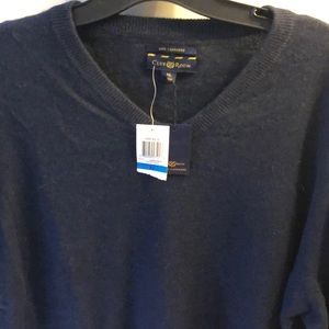 NWT 100% 2ply Cashmere Men’s V-Neck Sweater